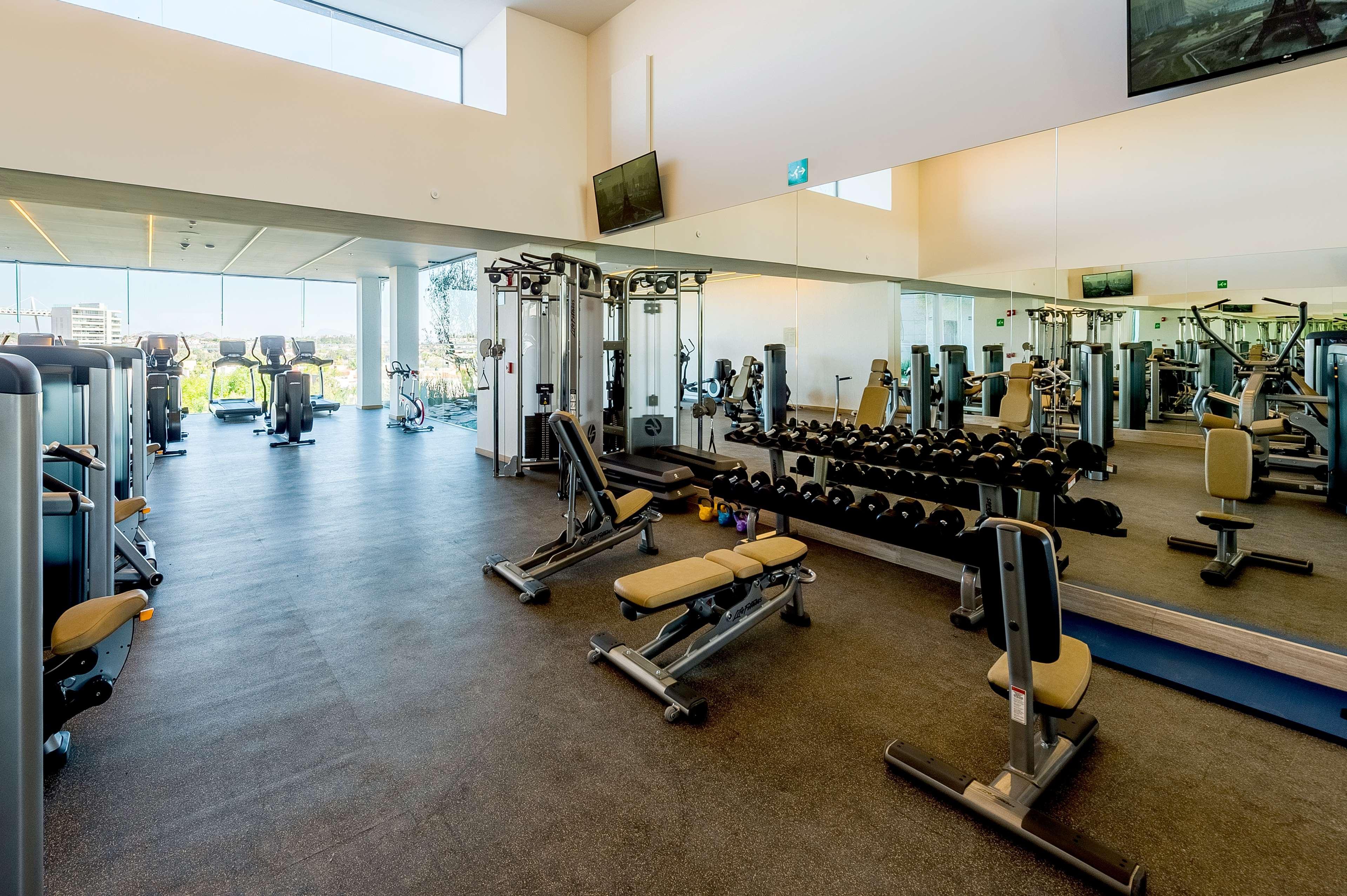 하얏트 리젠시 안다레스 과달라하라 사포판 외부 사진 The gym at the hotel