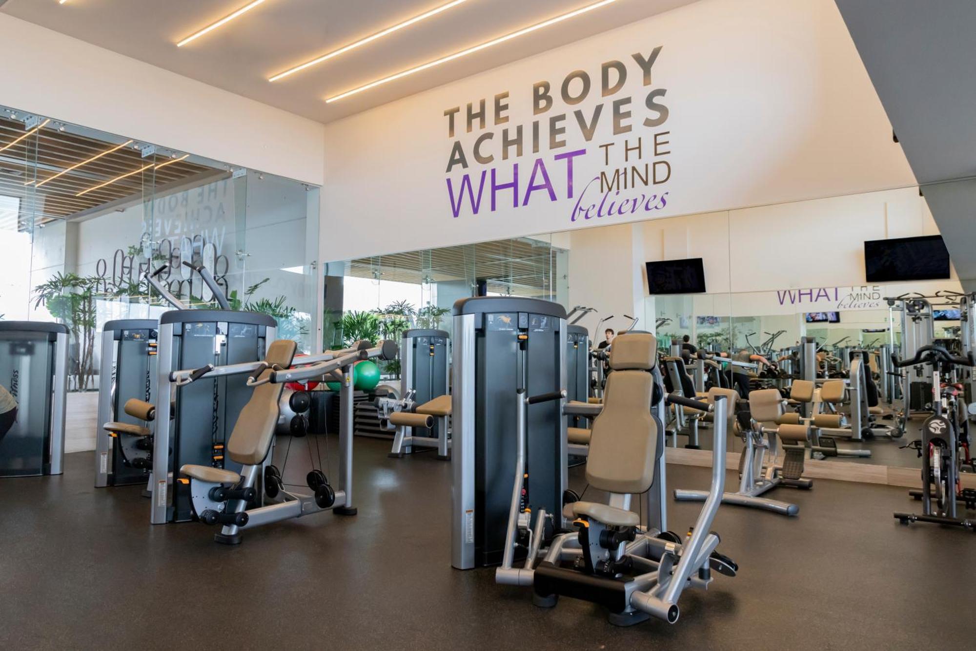 하얏트 리젠시 안다레스 과달라하라 사포판 외부 사진 The gym at the hotel